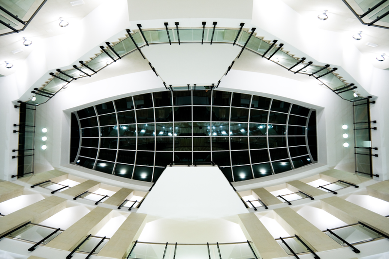 Illustration for article titled Buildings That Look Like Famous Spaceships: A Gallery